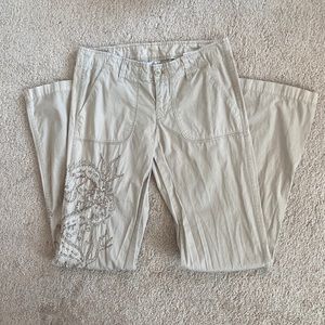 Lucky kaki pants, flare leg with embroidery